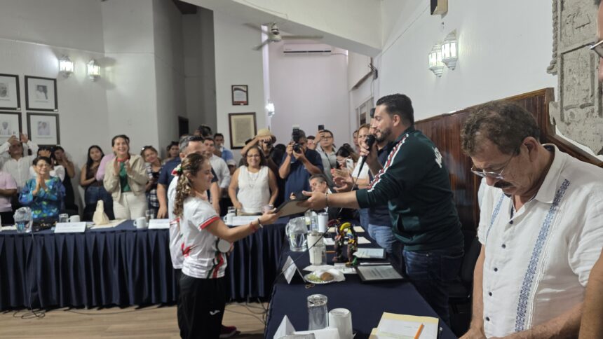 Reconocen a ‘Chayito’ Pelayo y ‘Toñito’ Lamas por conquistar 9 medallas