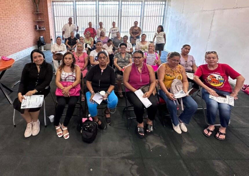 Impulsa gobierno del Arq. Luis Munguía programa “Mujeres en Construcción”