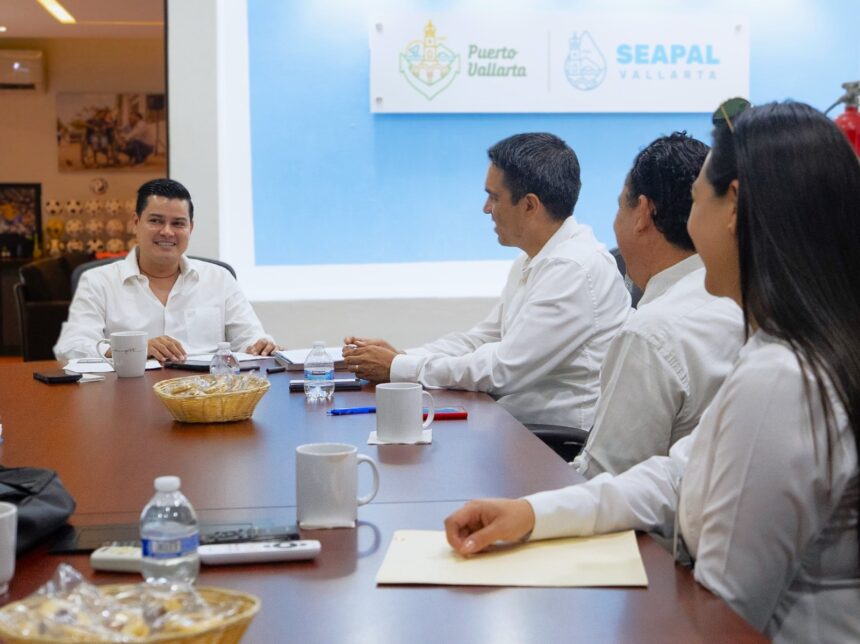 COM SEAPAL 110-01 Coordinan Seapal Vallarta y CFE acciones preventivas durante el temporal de lluvias