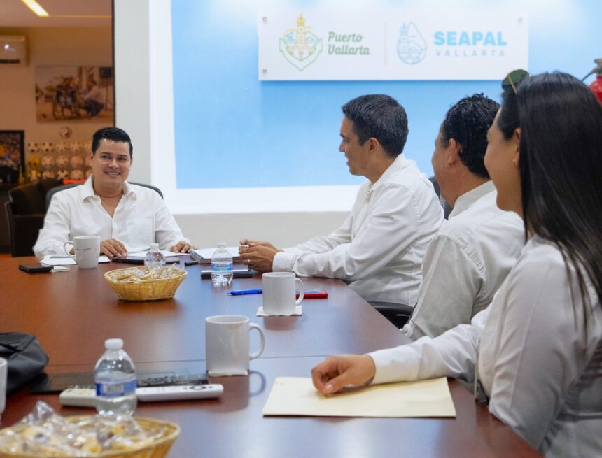 COM SEAPAL 110-01 Coordinan Seapal Vallarta y CFE acciones preventivas durante el temporal de lluvias