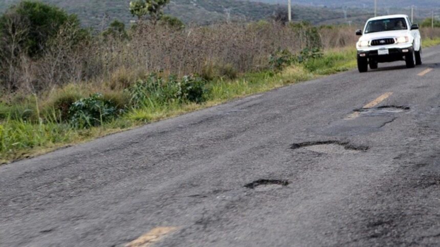 Federal 70 Mal estado de la Federal 70 afecta llegada de turistas a Pueblos Mágicos de la Sierra de Jalisco