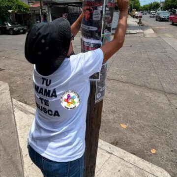Madres buscadoras de Vallarta llevan su búsqueda a Colima