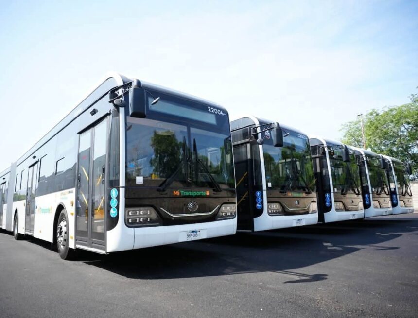 Puerto Vallarta estrenará 18 autobuses eléctricos