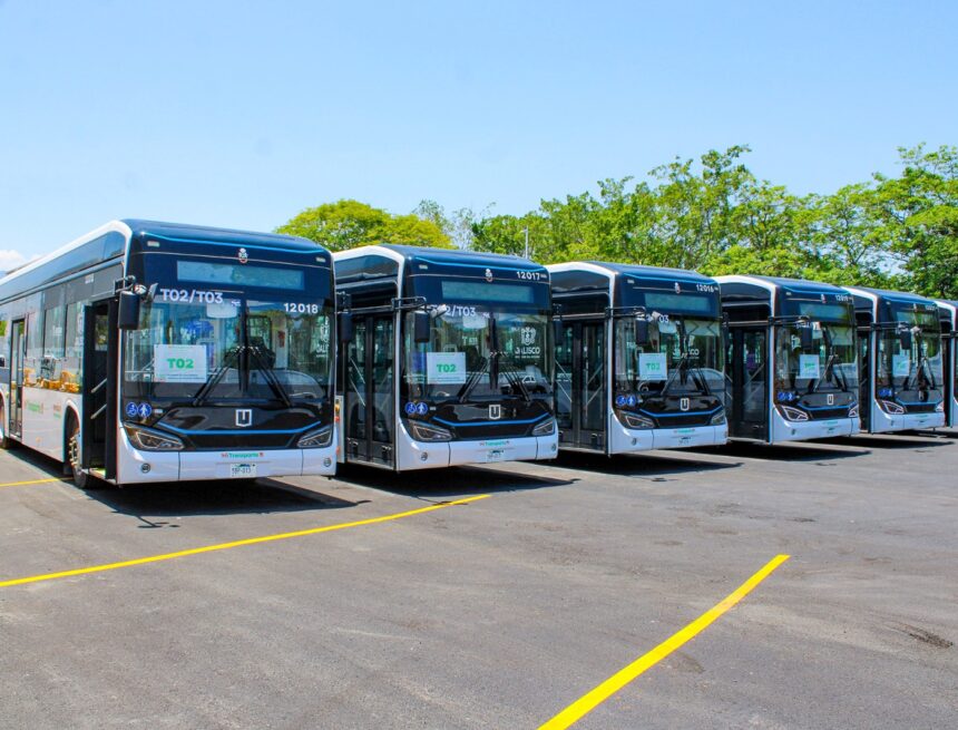 Inicia operaciones el sistema de electromovilidad en Puerto Vallarta