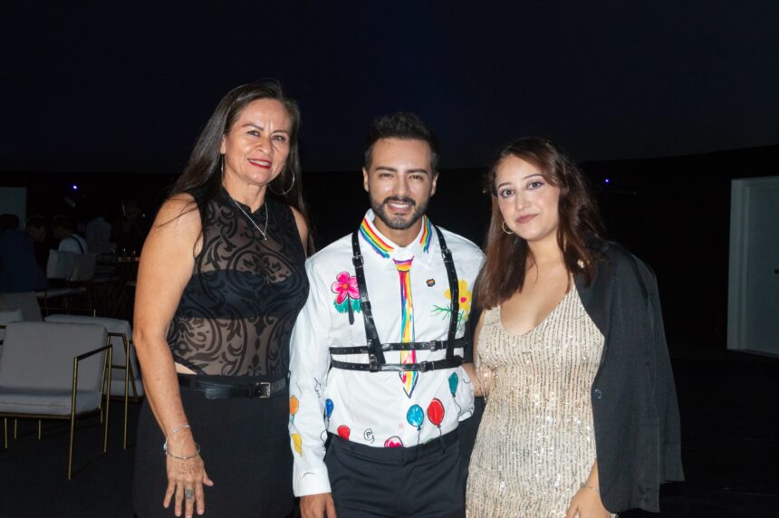 Reconocen a activistas LGBT+ en la tercera edición de Voces del Orgullo