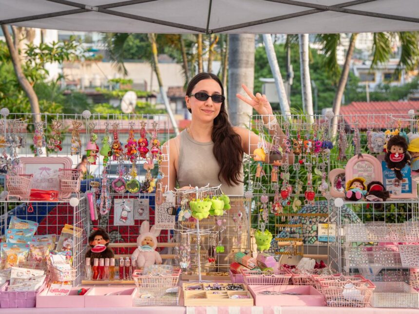 Más de 30 jóvenes emprendedores se beneficiaron al participar en el Bazar “Back to School”