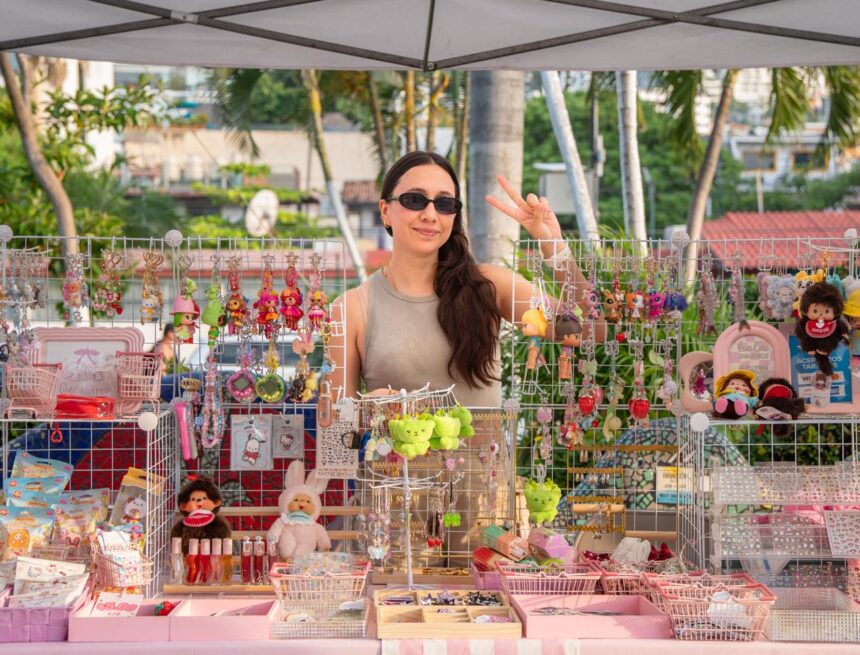 Más de 30 jóvenes emprendedores se beneficiaron al participar en el Bazar “Back to School”