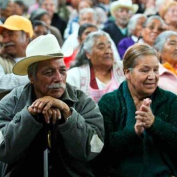 Abuelos en México y Jalisco padecen pobreza, abandono y violencia