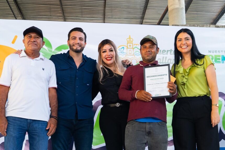 Luis Munguia-Sindicato Luis Munguía reconoce la labor del personal de Servicios Eficientes