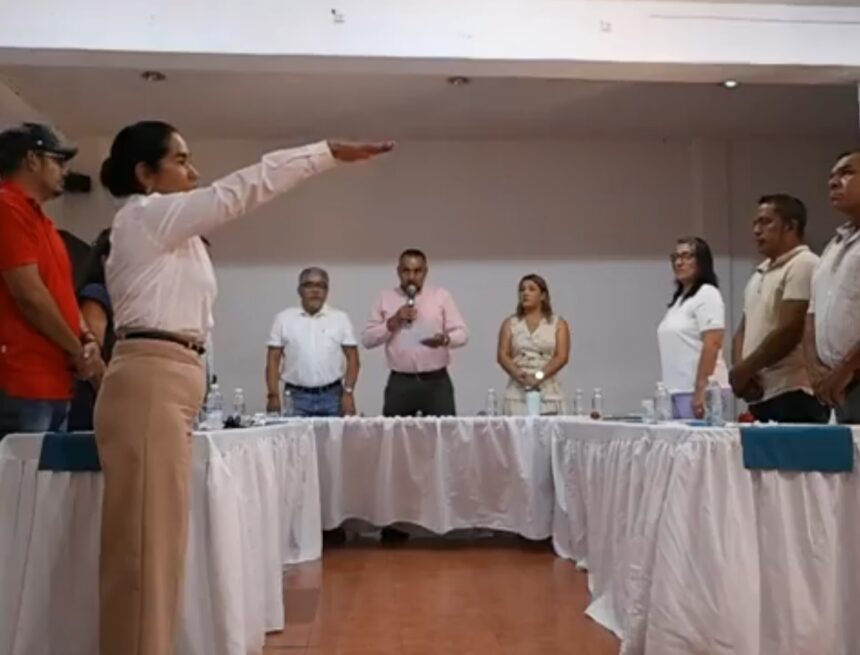 En Cabo Corrientes rinde protesta Juvencia Rodríguez