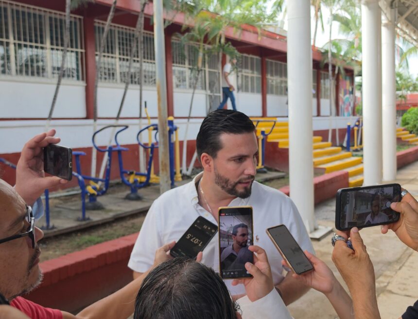 alcalde Luis Munguía Luis Munguía rendirá su segundo informe de gobierno ante la ciudadanía el próximo 26 de septiembre