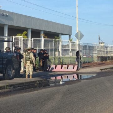 Refuerzan seguridad en el penal de Puerto Vallarta tras operativo en Michoacán