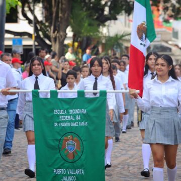 Convocan a participar en el Desfile Cívico-Militar de la Independencia