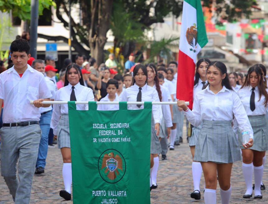 Convocan a participar en el Desfile Cívico-Militar de la Independencia