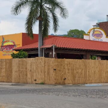 Cierran de manera temporal 15 restaurantes durante la temporada baja