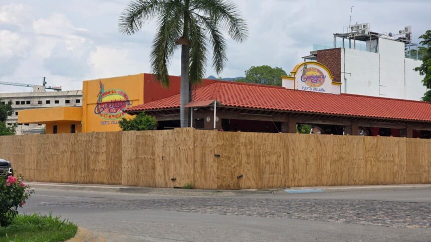 Cierran de manera temporal 15 restaurantes durante la temporada baja