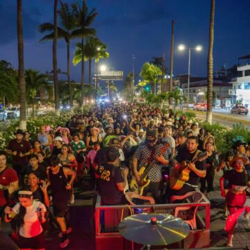 Más de 2 mil 500 personas vivieron el Mes de las Juventudes en Puerto Vallarta