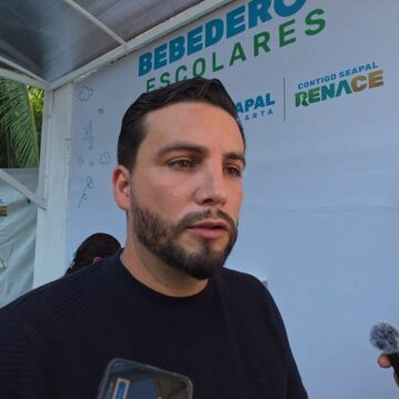 Sin descartar análisis de una propuesta de eliminación de gerencias y asesores: Munguía