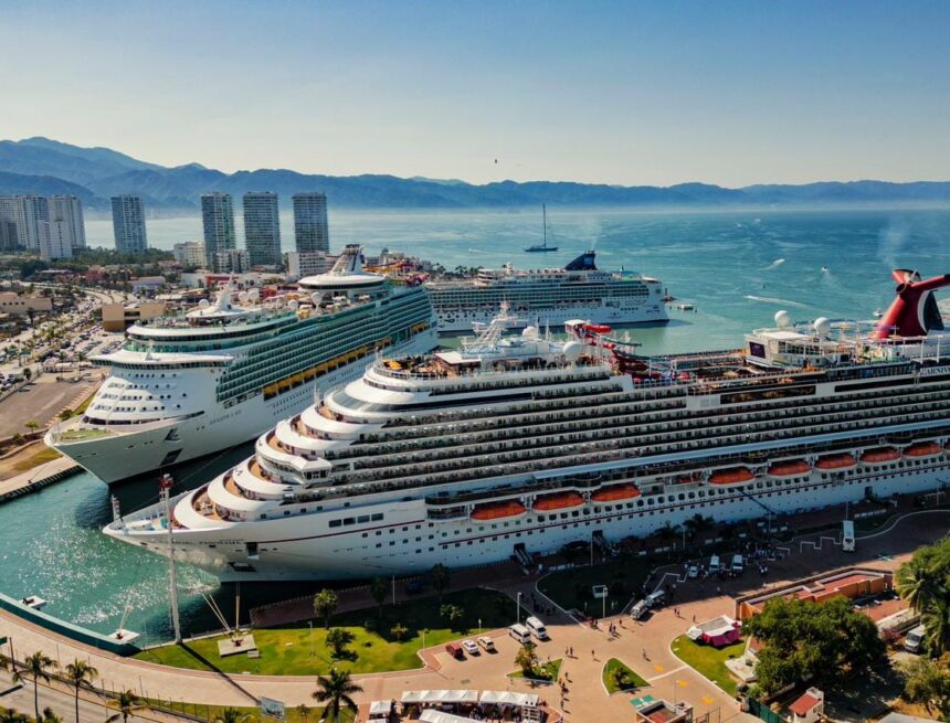 Puerto Vallarta recibirá siete cruceros turísticos durante el mes de octubre