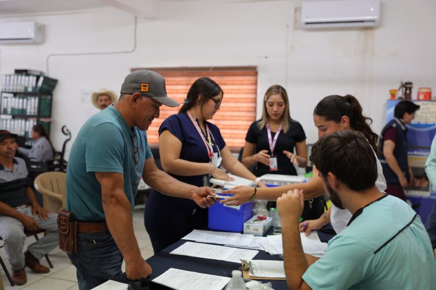 Continúan acciones preventivas contra el gusano barrenador en Puerto Vallarta